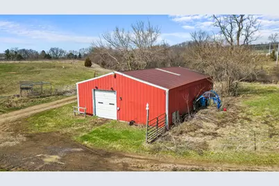 8591 Reading Road E, Pittsford, MI 49271 - Photo 4