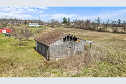 8591 Reading Road E, Pittsford, MI 49271 - Photo 6