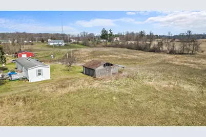 8591 Reading Road E, Pittsford, MI 49271 - Photo 8