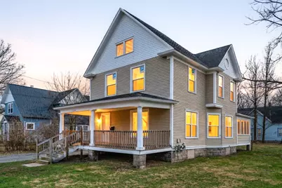 1104 Washington Avenue, Kalamazoo, MI 49001 - Photo 1