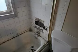21706 Rausch Ave, Eastpointe, MI 48021 - Photo 8