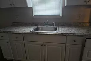 21706 Rausch Ave, Eastpointe, MI 48021 - Photo 12