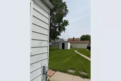21706 Rausch Avenue, Eastpointe, MI 48021 - Photo 4