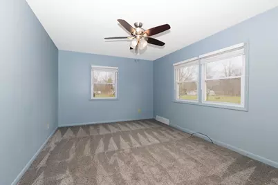 10121 S Sprinkle Road, Vicksburg, MI 49097 - Photo 8