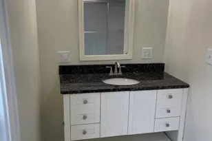 925 S Holmes St, Lansing, MI 48912 - Photo 18