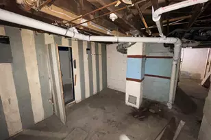 925 S Holmes St, Lansing, MI 48912 - Photo 26