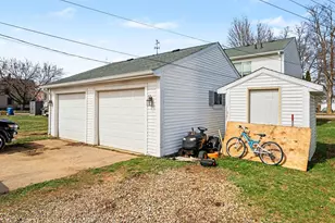 203 E Main St, Homer, MI 49245 - Photo 32