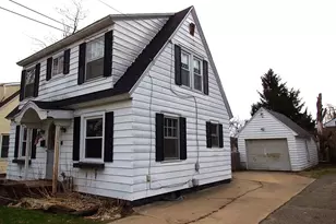 415 Orleans Ave, Battle Creek, MI 49015 - Photo 2