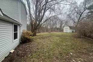 278 E Peterson Dr, Brighton, MI 48114 - Photo 14