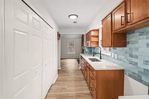 278 E Peterson Dr, Brighton, MI 48114 - Photo 4