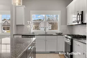 16540 Wickshire Pl, Spring Lake, MI 49456 - Photo 10