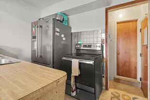 413 Forest St, Westland, MI 48186 - Photo 10