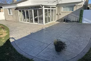 26429 Wilson Dr, Dearborn Heights, MI 48127 - Photo 4