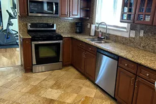 26429 Wilson Dr, Dearborn Heights, MI 48127 - Photo 14