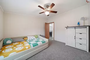 260 Storr, Adrian, MI 49221 - Photo 16