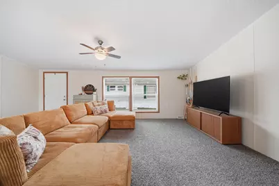 260 Storr, Adrian, MI 49221 - Photo 6