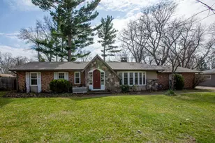 81 Maple Ln, Coldwater, MI 49036 - Photo 2