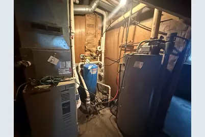 1747 Tennis Court, Pleasant Lake, MI 49272 - Photo 28