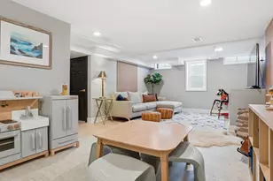 2025 Rugby Ct, Ann Arbor, MI 48103 - Photo 52