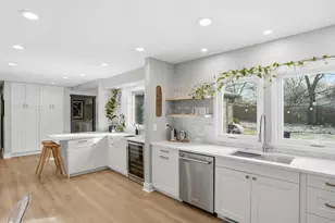 2025 Rugby Ct, Ann Arbor, MI 48103 - Photo 16