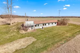 10720 E Bacon Rd, Pittsford, MI 49271 - Photo 1