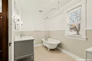 356 Pine Ave, Holland, MI 49423 - Photo 24