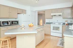 3162 Shamrock Ct, Ann Arbor, MI 48105 - Photo 40