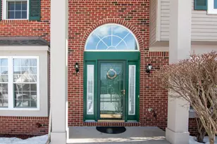 3162 Shamrock Ct, Ann Arbor, MI 48105 - Photo 4