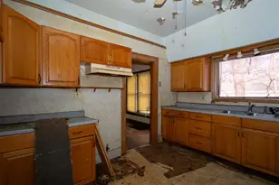 57 Seivour Ave, Battle Creek, MI 49037 - Photo 14