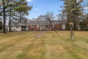 26204 Doxtator St, Dearborn Heights, MI 48127 - Photo 6