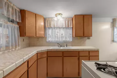 26204 Doxtator Street, Dearborn Heights, MI 48127 - Photo 26