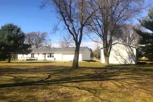 34535 N Brookwood, Gobles, MI 49055 - Photo 4