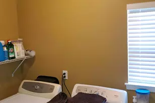 6388 Sadie Ln, Van Buren Township, MI 48111 - Photo 20