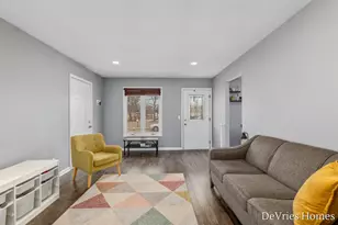 119 W McKinley Ave, Zeeland, MI 49464 - Photo 4