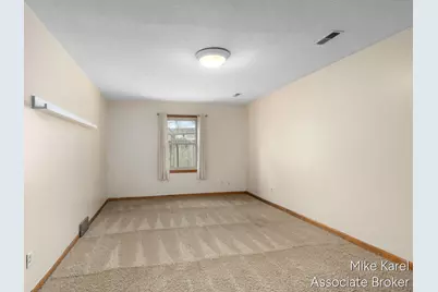 3829 Black Creek Drive, Hudsonville, MI 49426 - Photo 18