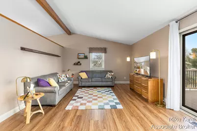 3829 Black Creek Drive, Hudsonville, MI 49426 - Photo 4