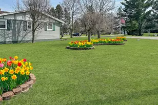 1913 Orchard Dr, Stevensville, MI 49127 - Photo 18