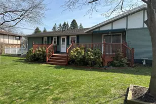 1913 Orchard Dr, Stevensville, MI 49127 - Photo 16