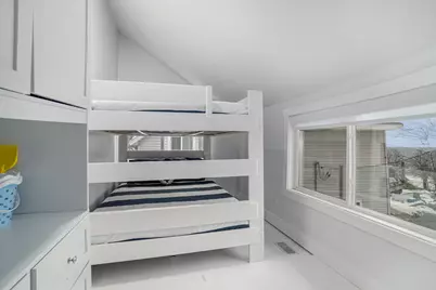 26 Edwards Avenue, Grand Haven, MI 49417 - Photo 16