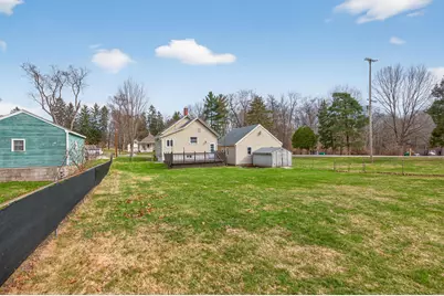 329 E Coler Street, Jackson, MI 49203 - Photo 2