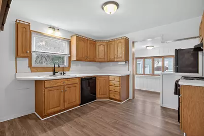 329 E Coler Street, Jackson, MI 49203 - Photo 10