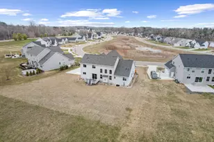 10286 High Meadow, Saline, MI 48176 - Photo 4