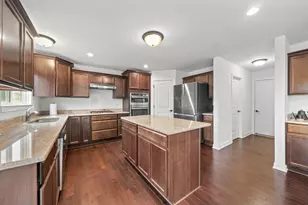 10286 High Meadow, Saline, MI 48176 - Photo 2