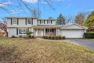 2456 Lost Tree Way, Bloomfield Hills, MI 48304 - Photo 2