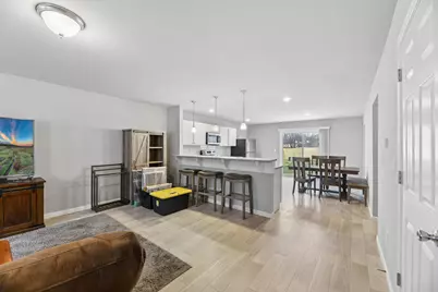 925 Richard Avenue, Watervliet, MI 49098 - Photo 4