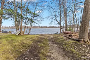35081 Sweet Lake Dr, Gobles, MI 49055 - Photo 28