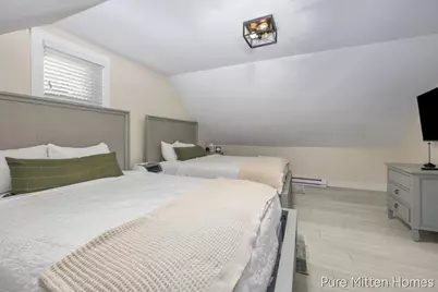 912 Arianna Street NW, Grand Rapids, MI 49504 - Photo 18