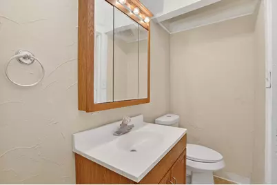 439 W Columbia Avenue, Battle Creek, MI 49014 - Photo 20
