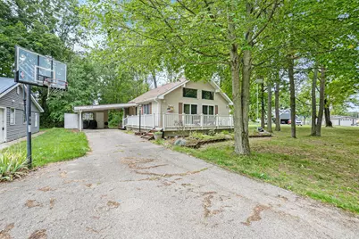 10905 1st Street, Canadian Lakes, MI 49346 - Photo 20