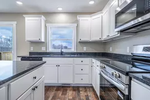 586 W Buchanan Rd, Shelby, MI 49455 - Photo 8